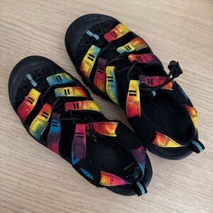 KEEN Newport H2 Sandals Size size 7 Rainbow Multicolor Waterproof